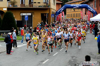19.04.2015 Cernusco   Lombardone (LC) - 14^ Maratonina e 1^ Corsa 11K (album 2/5 partenza e giro corto)- Foto di Roberto Mandelli