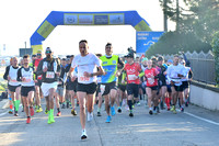 17.11.2024 Mezzomerico (NO) 12^ Ediz. Mezzomerico Forest Race (Partenza 14 Km e Passaggio)  Foto di Arturo Barbieri