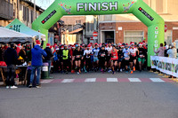 03.12.2023 Nerviano (MI) Babbo Run (Partenza e 1° Giro) foto di Arturo Barbieri
