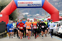 14.01.2024 Pettenasco (NO) Circuito Running Urban Trail di Pettenasco 14km e 7km (Partenza e Passaggi) Foto di Beppe Fierro